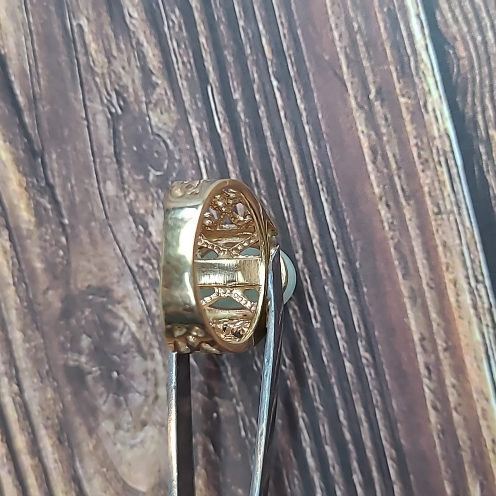 BEAUTIFUL OVAL JADE CUSTOM 14KT YELLOW GOLD FILIGREE RING - Picture 9 of 13